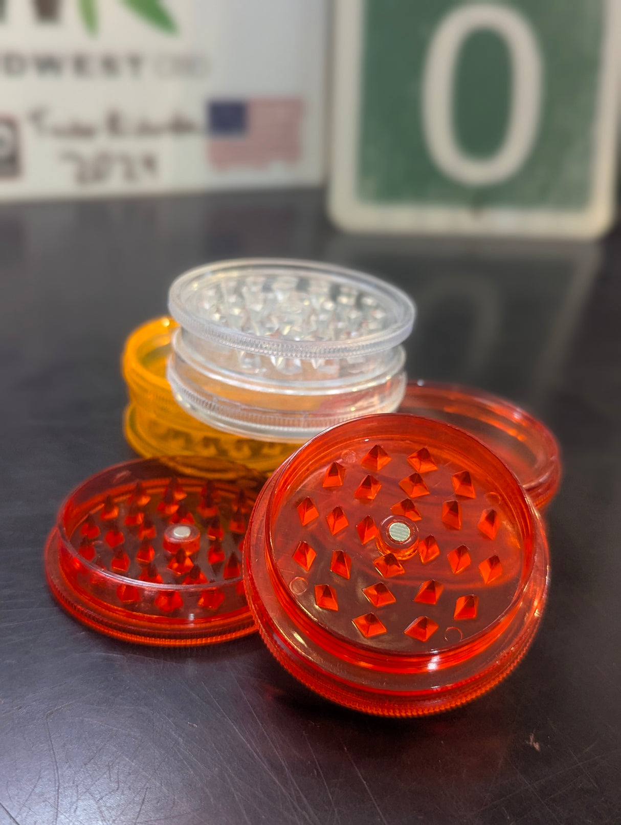 Flower Grinder- Plastic